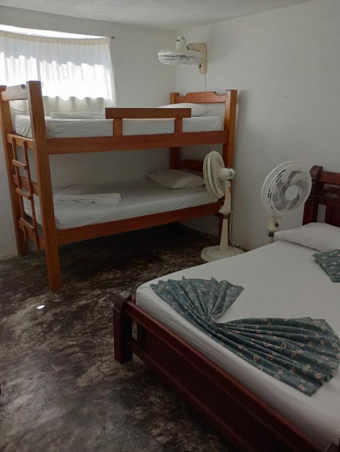Hotel Sol Y Mar Puerto Limon Esterno foto